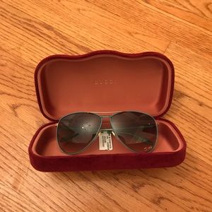 Gucci 62mm Aviator Sunglasses In Jade Gold
